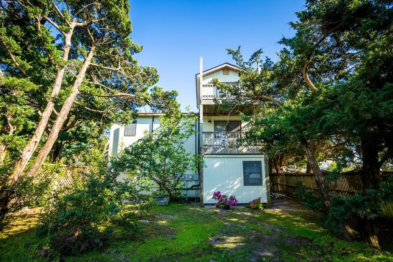 The Ocracoke Harbor Inn Exterior photo