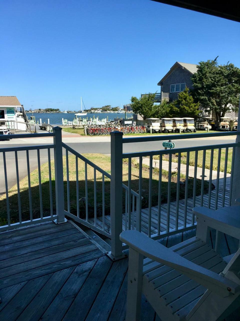 The Ocracoke Harbor Inn Exterior photo